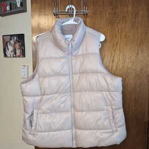 Old Navy puffer vest soft pink